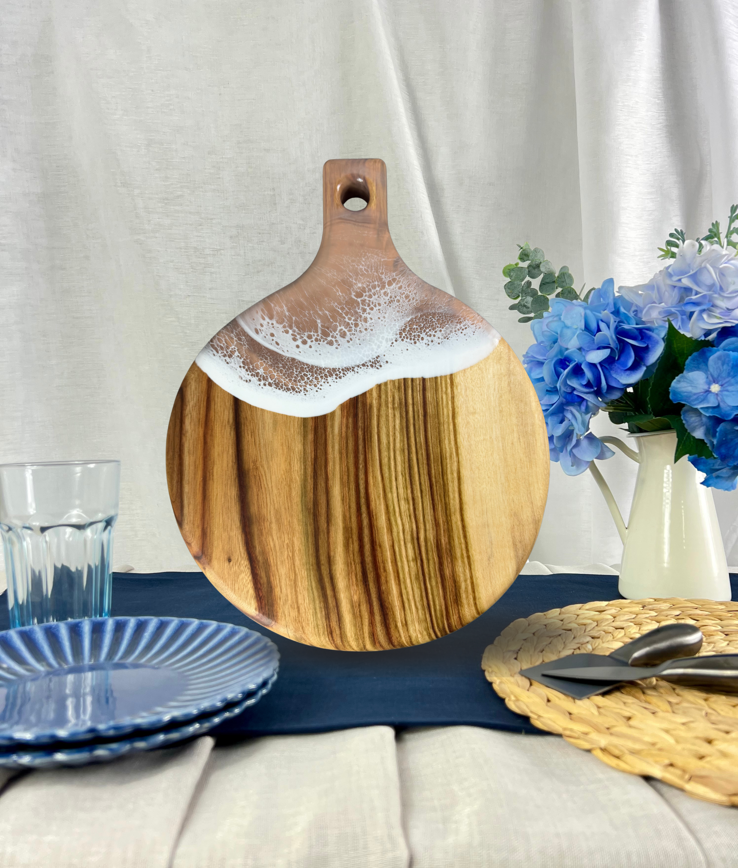 Round Paddle Cheeseboard