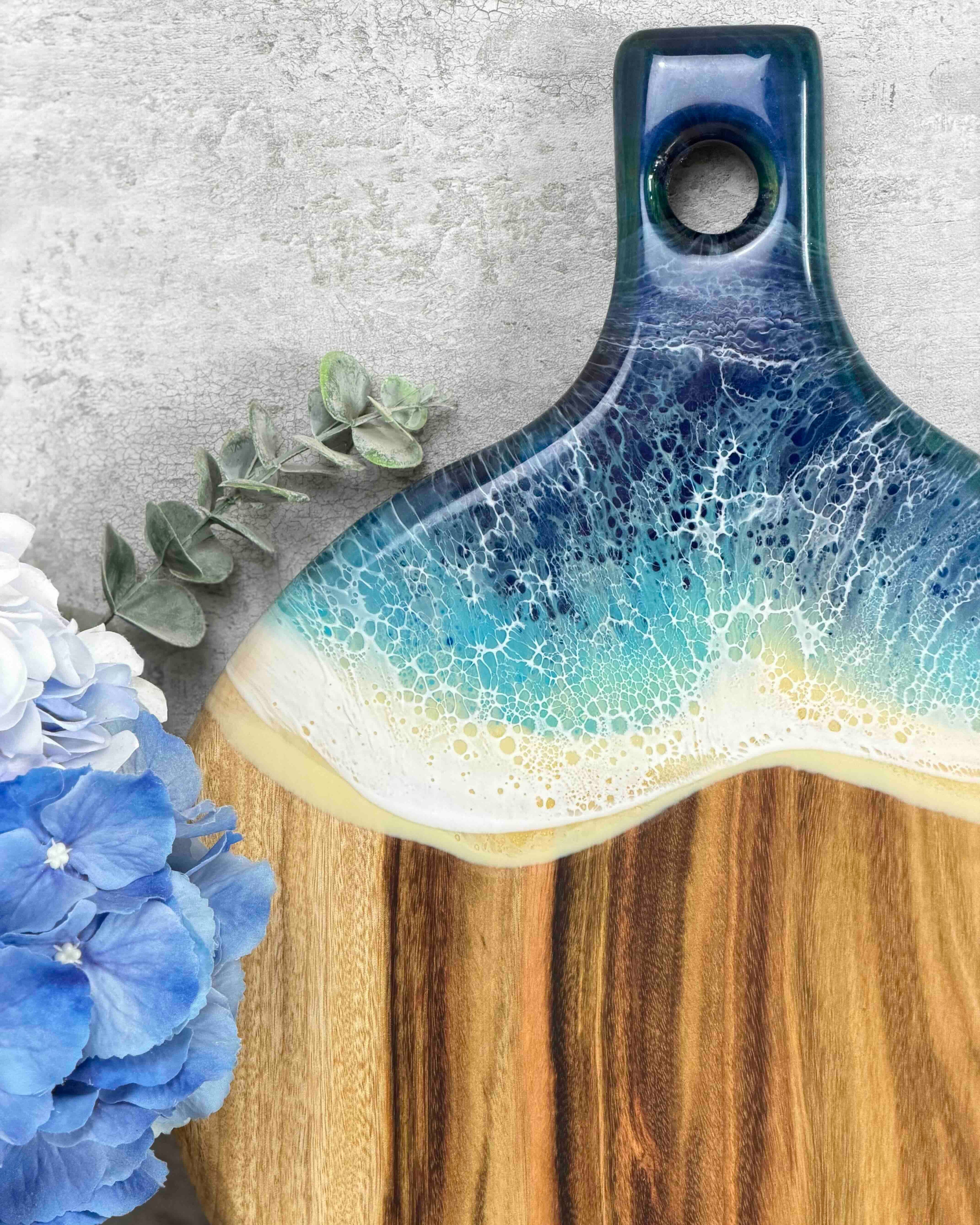 Round Paddle Cheeseboard