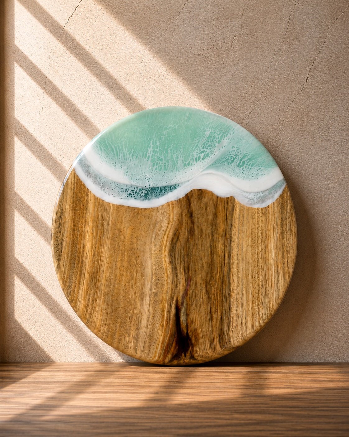 Round Resin Cheeseboard 30cm